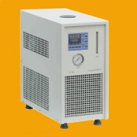 長流儀器?。蹋兀常埃埃欣鋮s水循環(huán)機